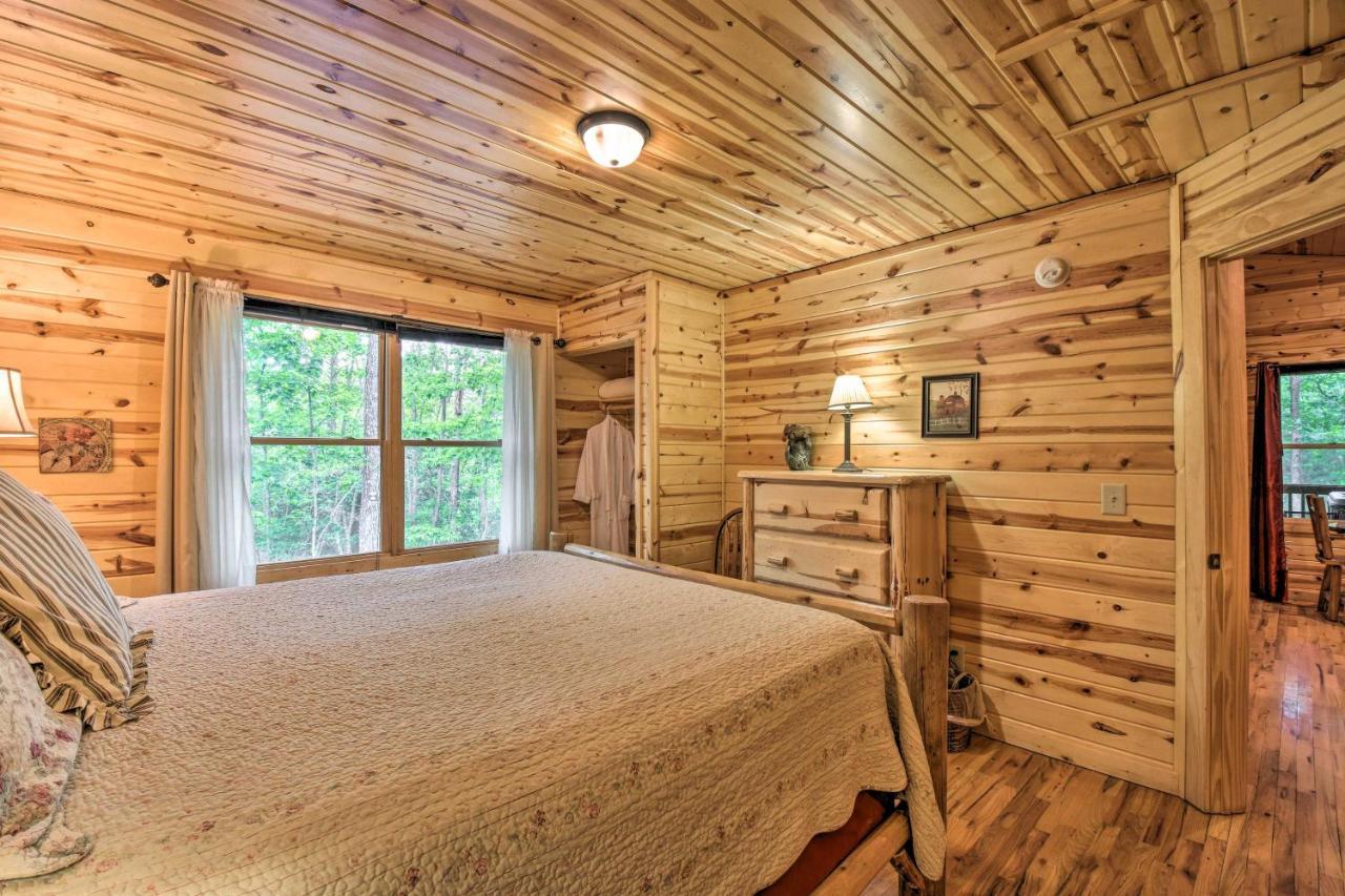 The Honeybee Cabin With Private Porch And Hot Tub Clarkesville 외부 사진